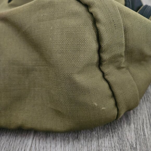 Oakley Icon 2.0 Tactical Field Gear Backpack – Olive Green Black – Unisex - Picture 10 of 13